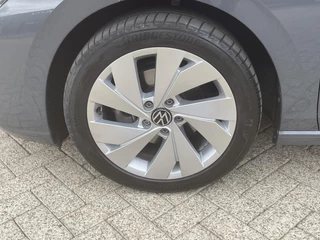 Volkswagen Golf – thumbnail 28