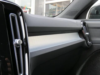 Volvo XC40 – thumbnail 33