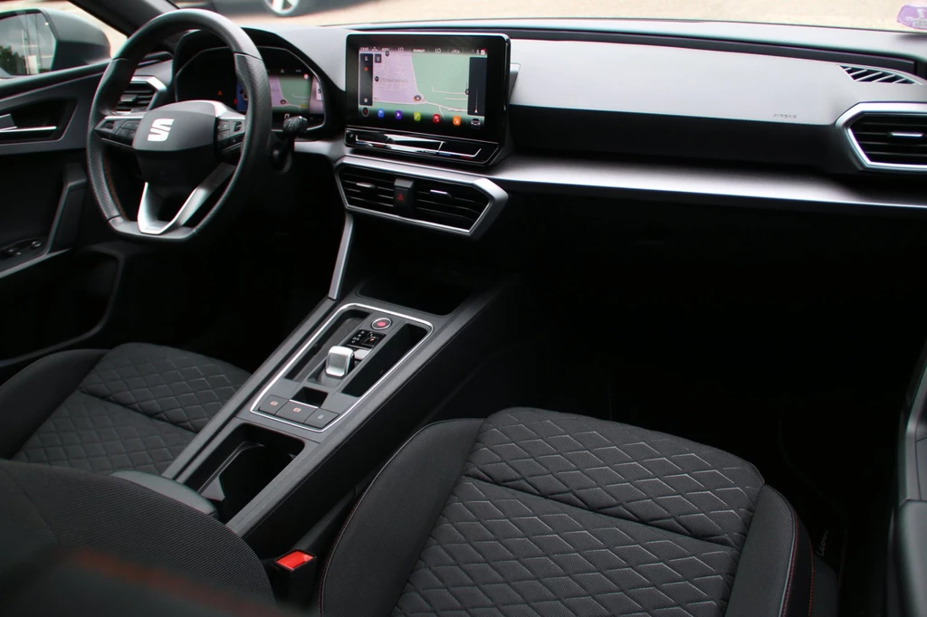 SEAT Leon – foto 10