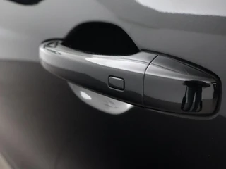 Renault Clio – thumbnail 19