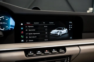 Porsche 911 – thumbnail 37