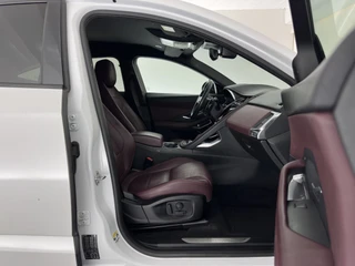Jaguar E-PACE – thumbnail 14