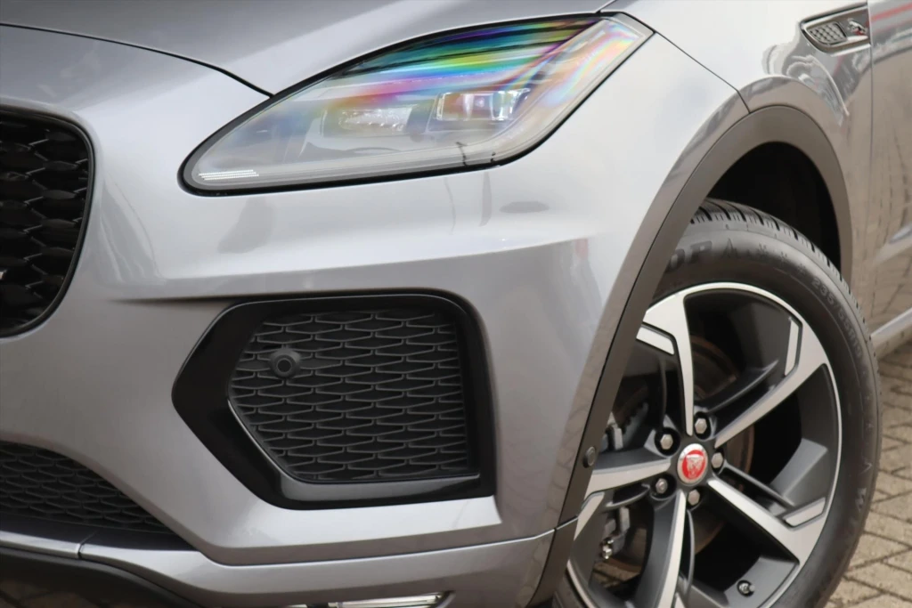Jaguar E-PACE – foto 56