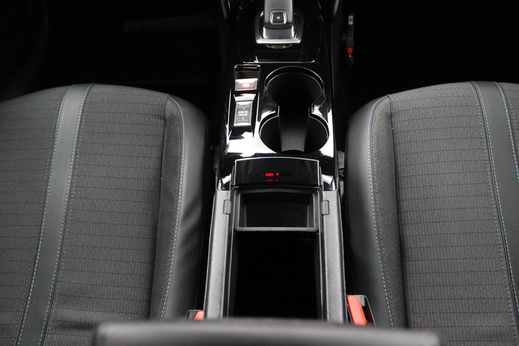 Peugeot 208 – foto 36