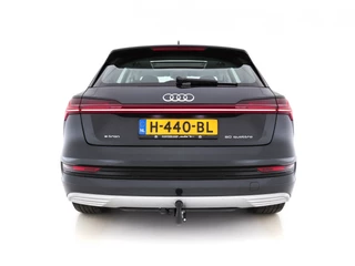 Audi e-tron – thumbnail 3