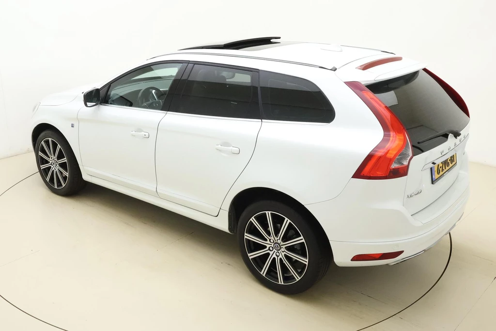 Volvo XC60 – foto 3