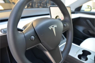 Tesla Model 3 – thumbnail 15
