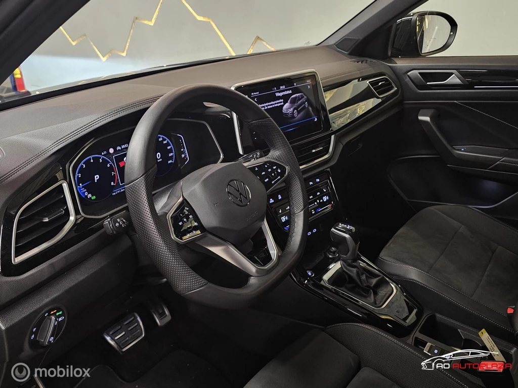 Volkswagen T-Roc – foto 12