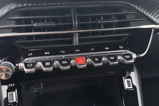 Peugeot 208 – thumbnail 32