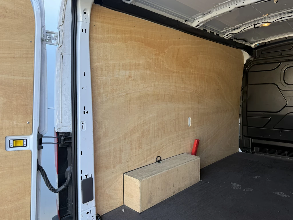 Ford E-Transit – foto 17