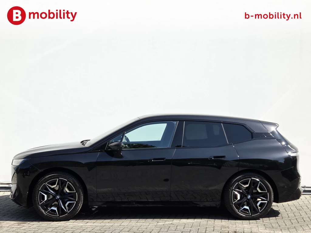 BMW iX – foto 2