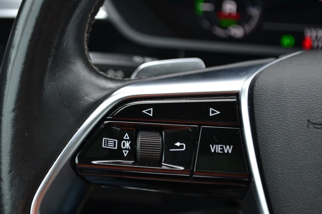 Audi e-tron – foto 20