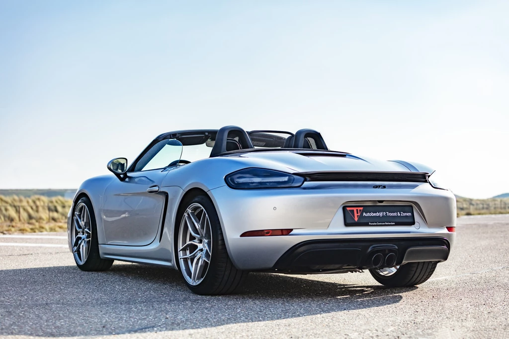 Porsche 718 – foto 8