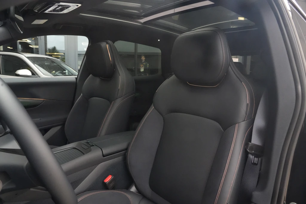 Lynk & Co 08 – foto 6