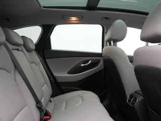 Hyundai i30 – thumbnail 15