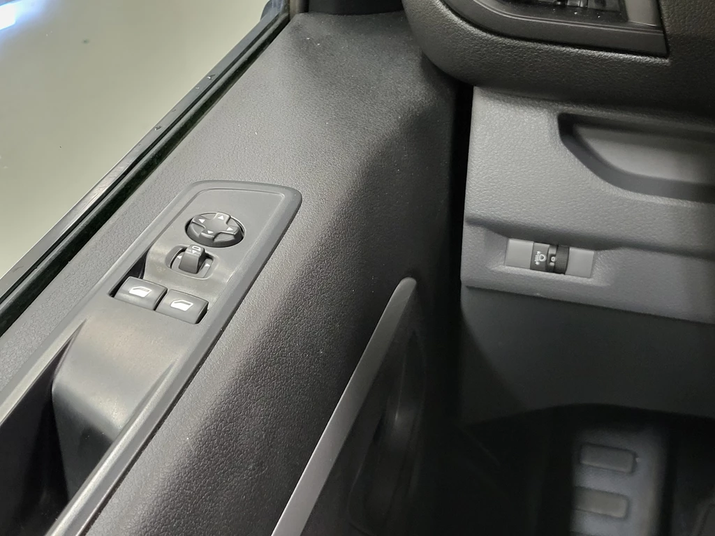 Opel Vivaro – foto 17