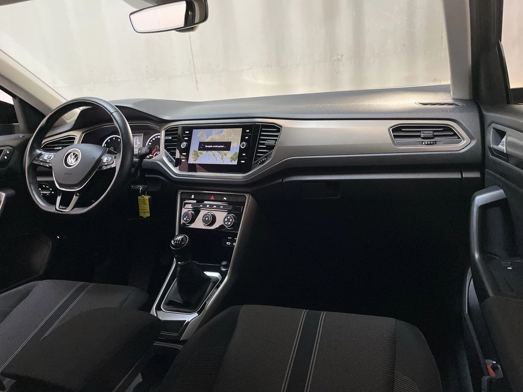 Volkswagen T-Roc – foto 8