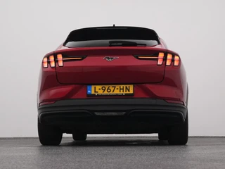 Ford Mustang Mach-E – thumbnail 10