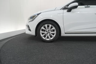 Renault Clio – thumbnail 4