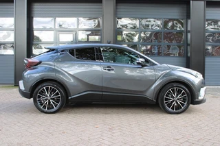 Toyota C-HR – thumbnail 7