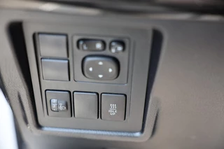 Toyota Land Cruiser – thumbnail 20