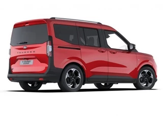 Ford Tourneo Courier – thumbnail 6