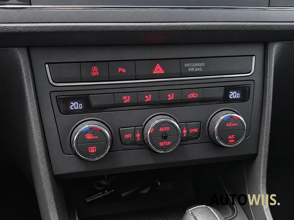 SEAT Leon – foto 18