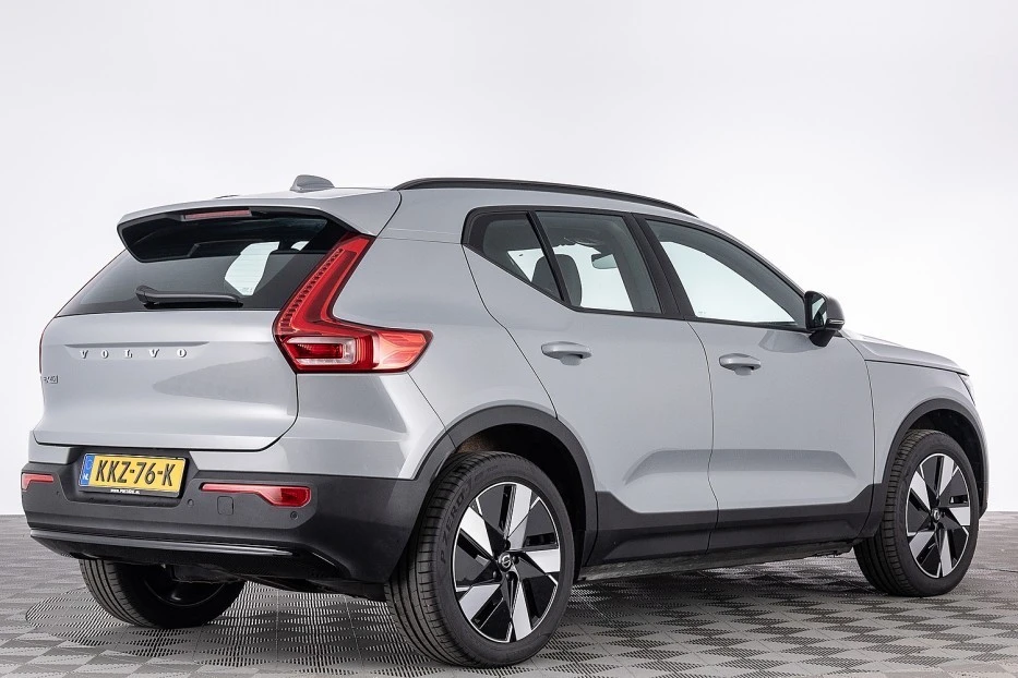 Volvo EX40 – foto 5