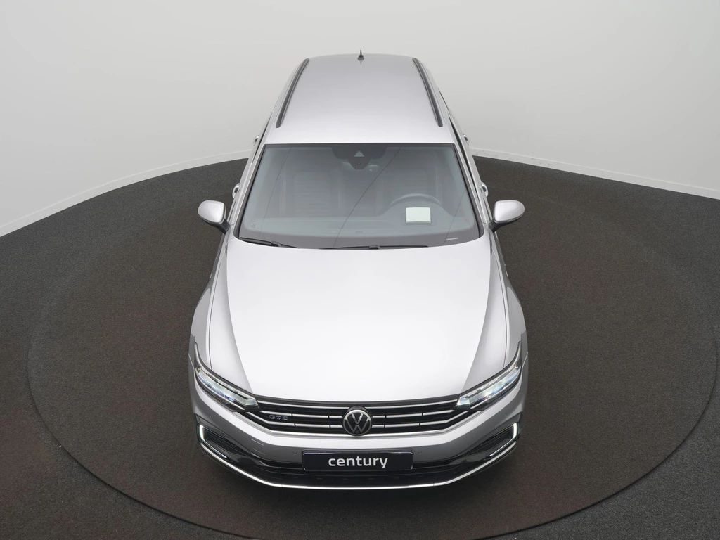 Volkswagen Passat – foto 11