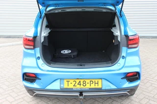 MG ZS EV – thumbnail 12