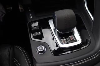 Jaguar E-PACE – thumbnail 35