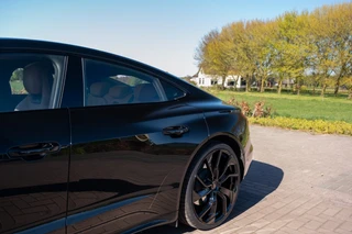Audi e-tron GT – thumbnail 8