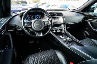 Jaguar F-PACE – thumbnail 51