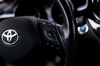 Toyota C-HR – thumbnail 31
