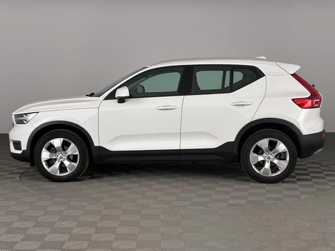 Volvo XC40 1.5 T3 Business Pro Automaat | NAVI | ECC | VELGEN -HEMELVAART OPEN!-