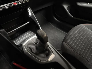 Peugeot 208 – thumbnail 10
