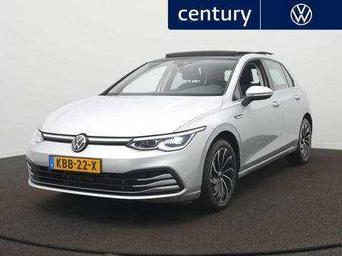 Volkswagen Golf 1.5 eTSI Style Panoramisch schuif-kanteldak - Navigatie - ACC - Camera - Ergo-Active bestuurdersstoel - LED - Side Assist