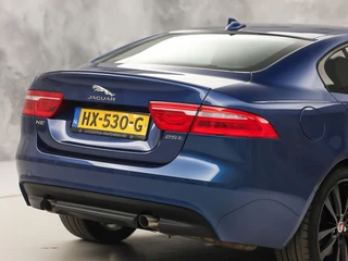 Jaguar XE – thumbnail 5