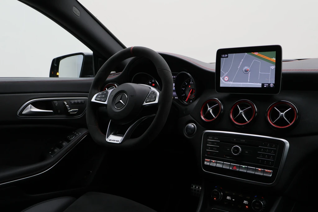 Mercedes-Benz CLA – foto 33