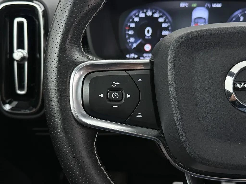Volvo XC40 – foto 8