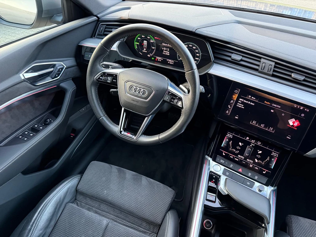 Audi e-tron – foto 23