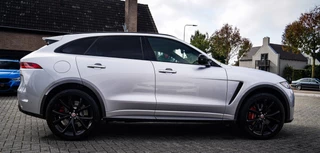 Jaguar F-PACE – thumbnail 17