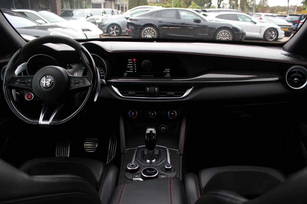 Alfa Romeo Stelvio – foto 9