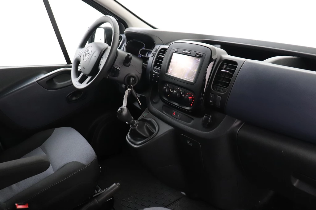 Opel Vivaro – foto 15
