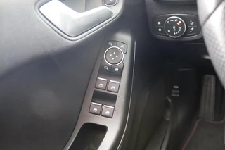 Ford Fiesta – thumbnail 43