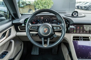 Porsche Taycan – thumbnail 15