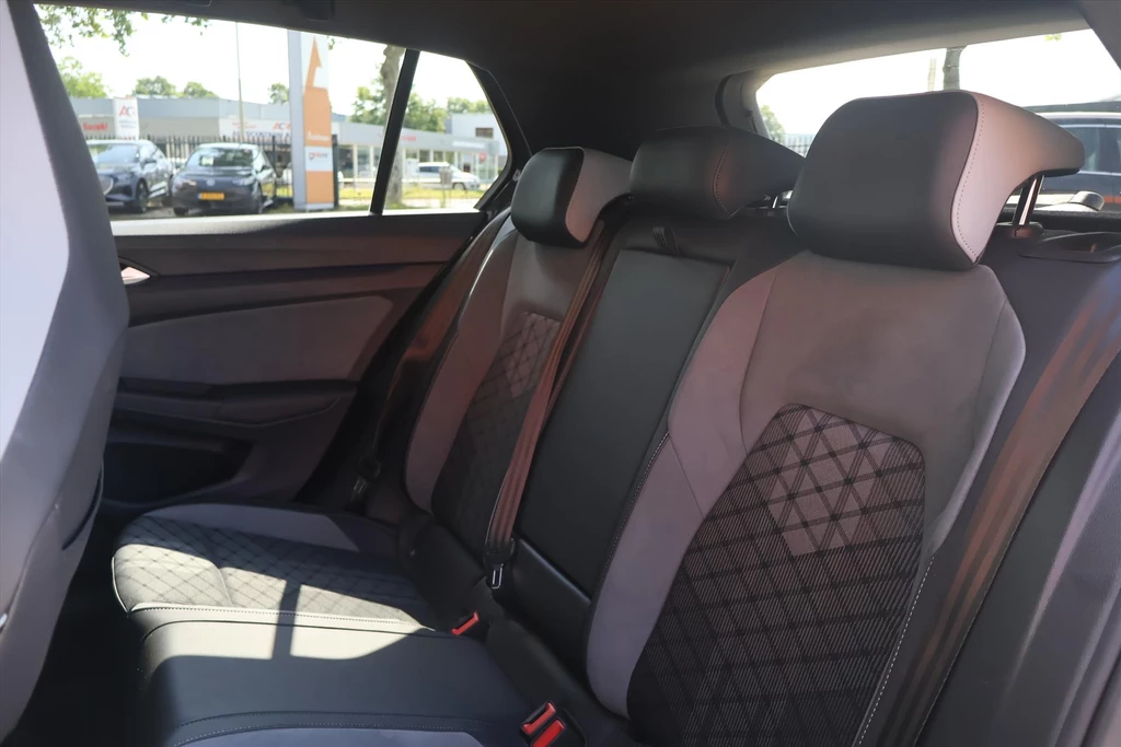 Volkswagen Golf – foto 23