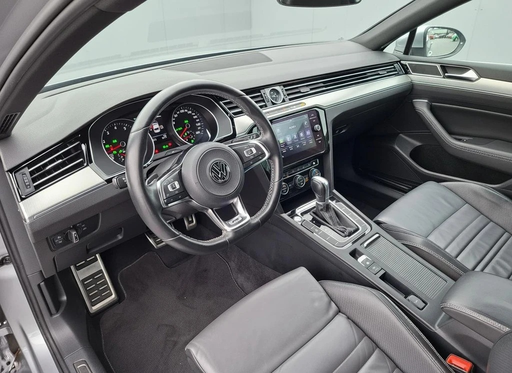 Volkswagen Passat – foto 11