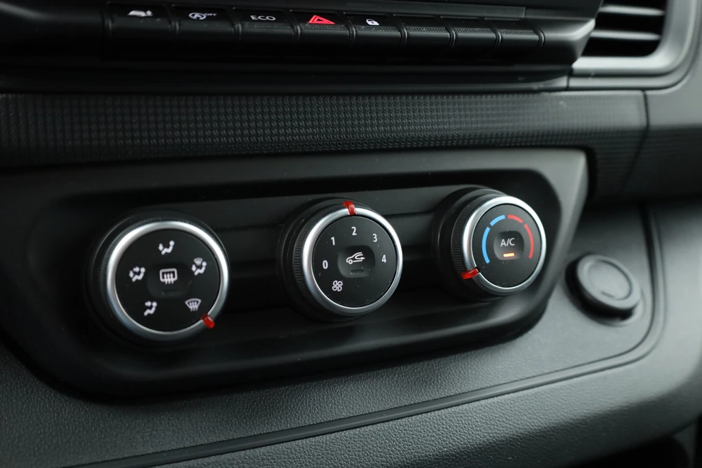 Renault Trafic – foto 30