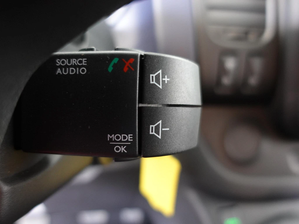 Opel Vivaro – foto 25